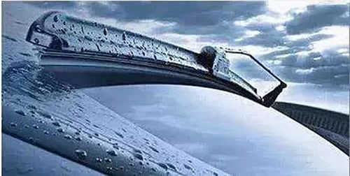 汽车雨刮器损耗多少正常